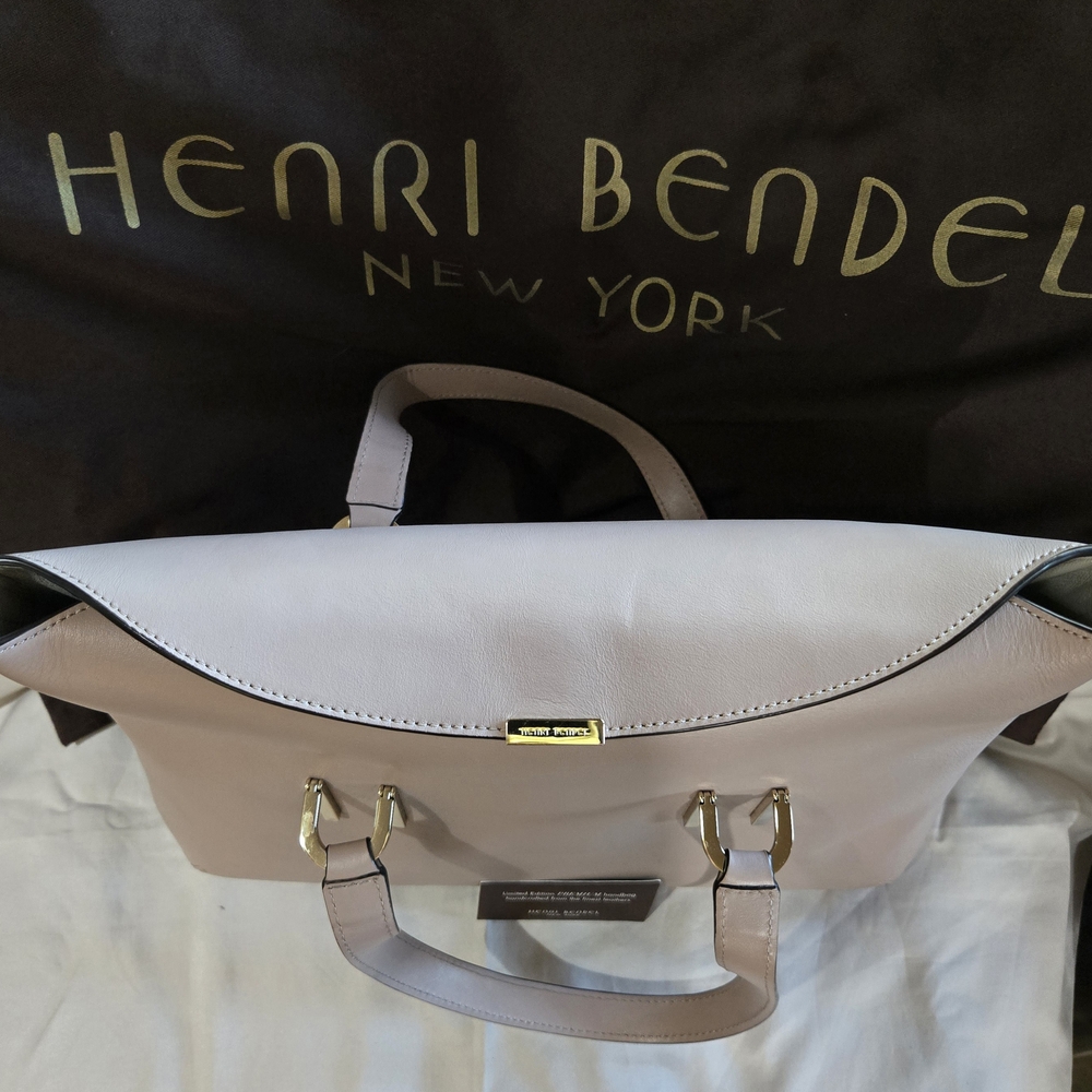 Henri Bendel Women's Cream Leather Bag